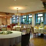 Landgasthof Zur Linde Im Taunus 3*
