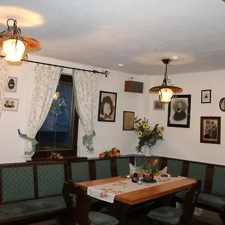 Landgasthof Zur Linde Im Taunus 3*