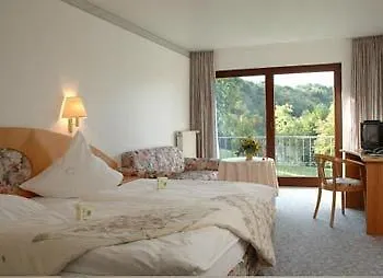 Landgasthof Zur Linde Im Taunus 3*