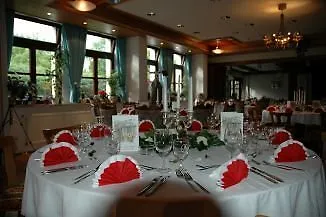 Landgasthof Zur Linde Im Taunus 3*